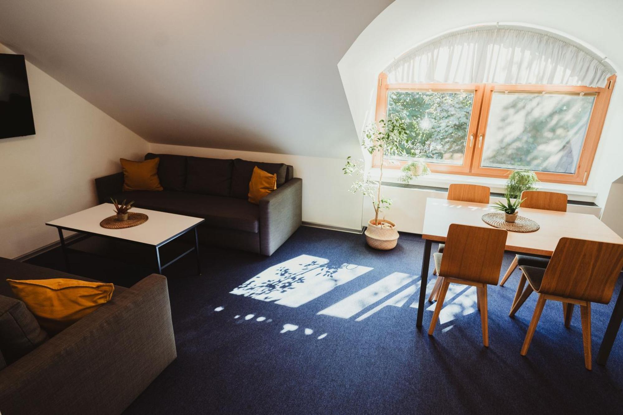 Hotel U Racka Ostrožská Nová Ves Exterior foto